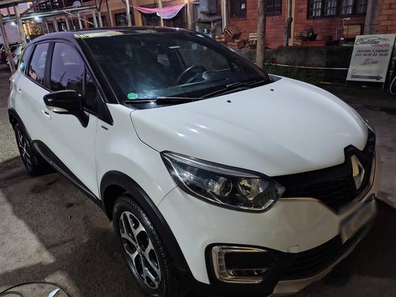 RENAULT CAPTUR 1.6 16V SCE FLEX BOSE X-TRONIC